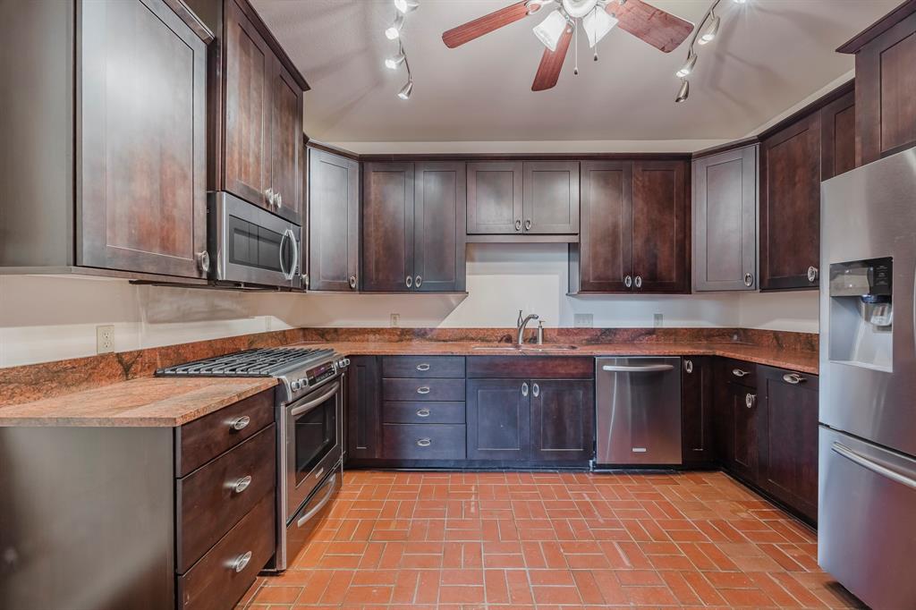 Chamberlain Arlington Heights 1st - Residential