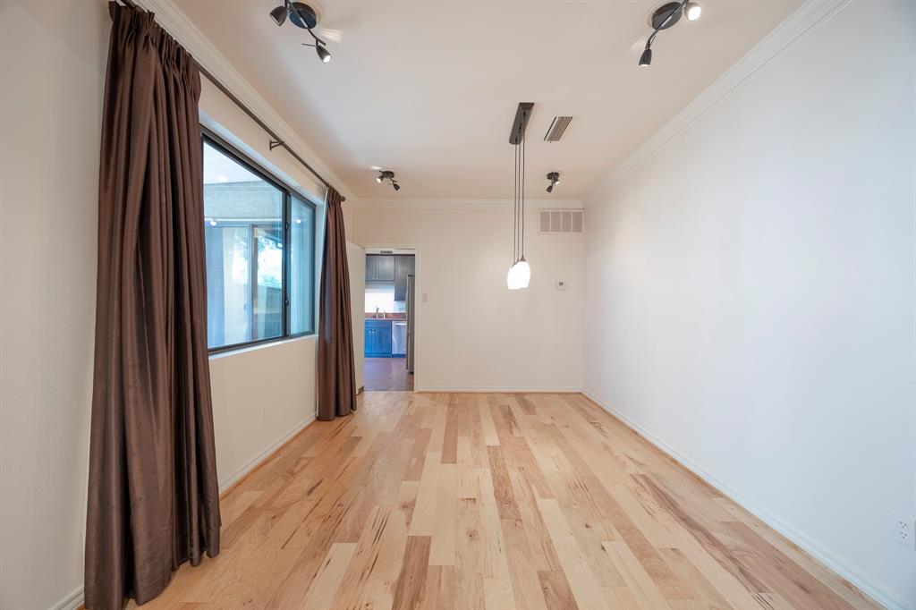 Chamberlain Arlington Heights 1st - Residential