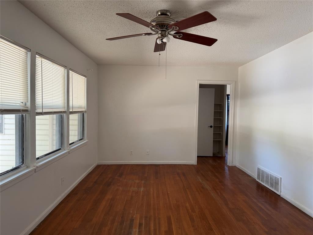 2005 Huntington Drive