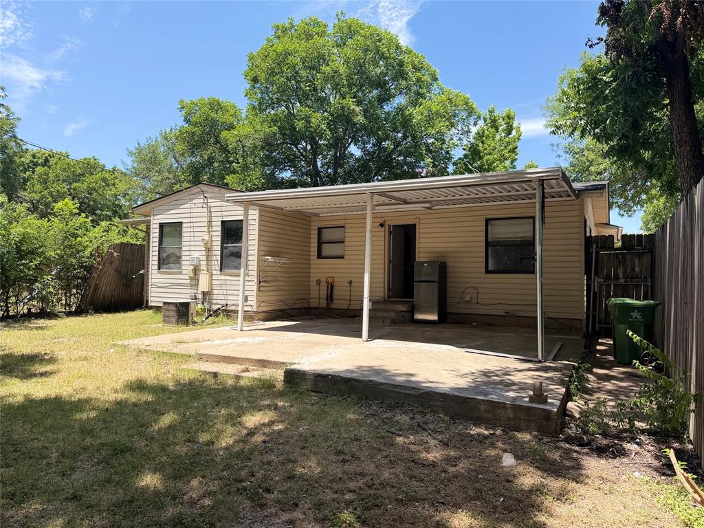 2005 Huntington Drive