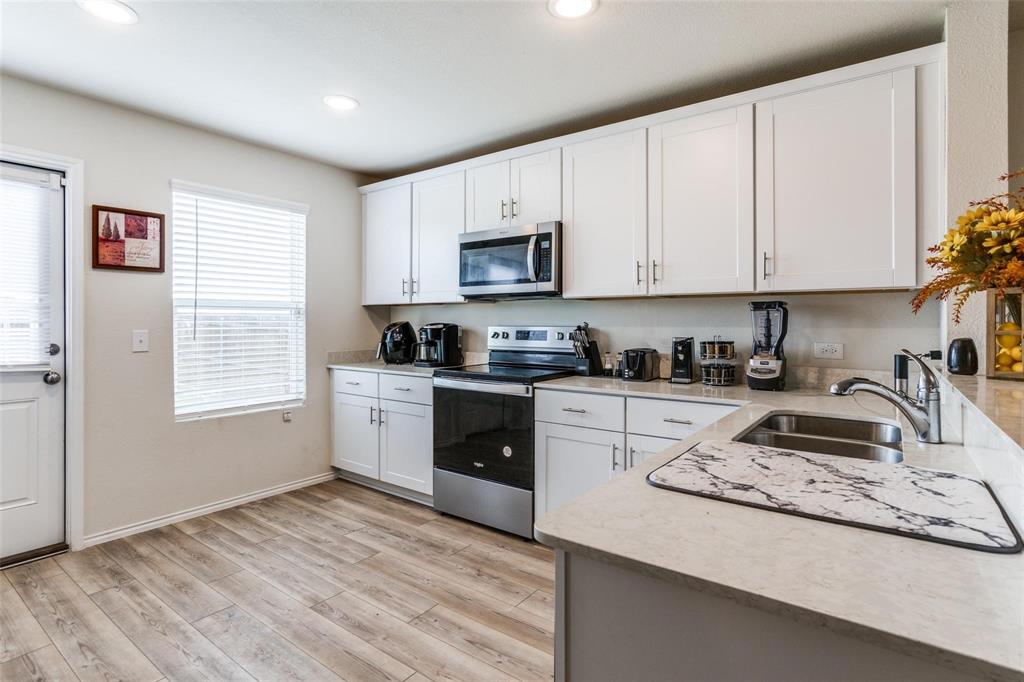838 Ozark Path