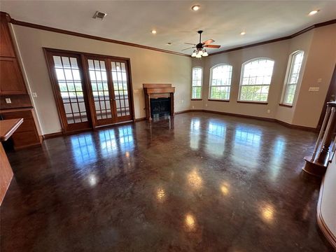 A home in Sulphur Springs