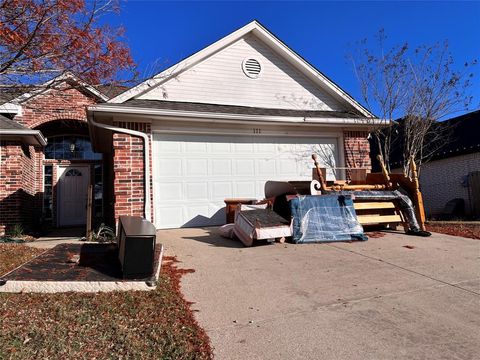 A home in Maypearl