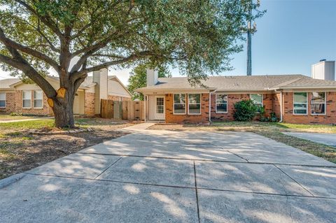 830 Woodland Court Kennedale TX 76060