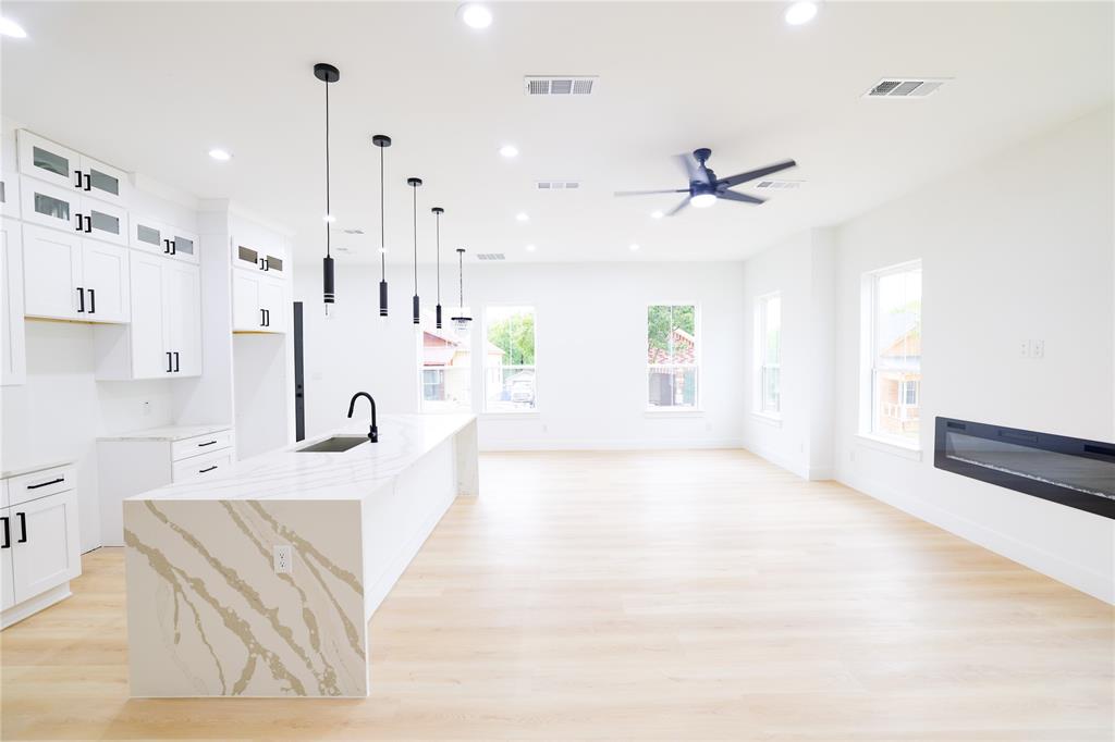 Steinmans - Residential Lease