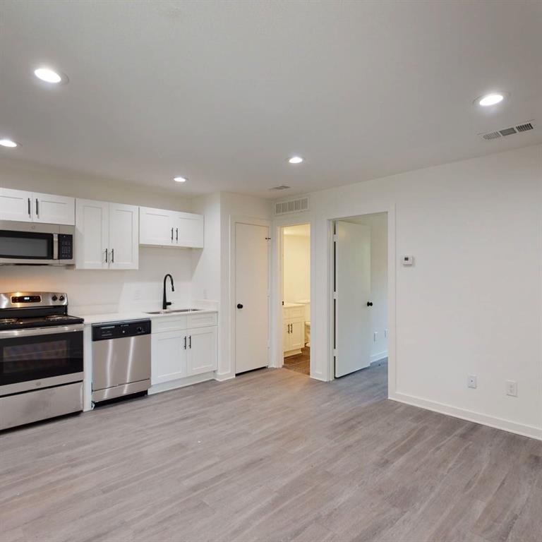 Steinmans - Residential Lease