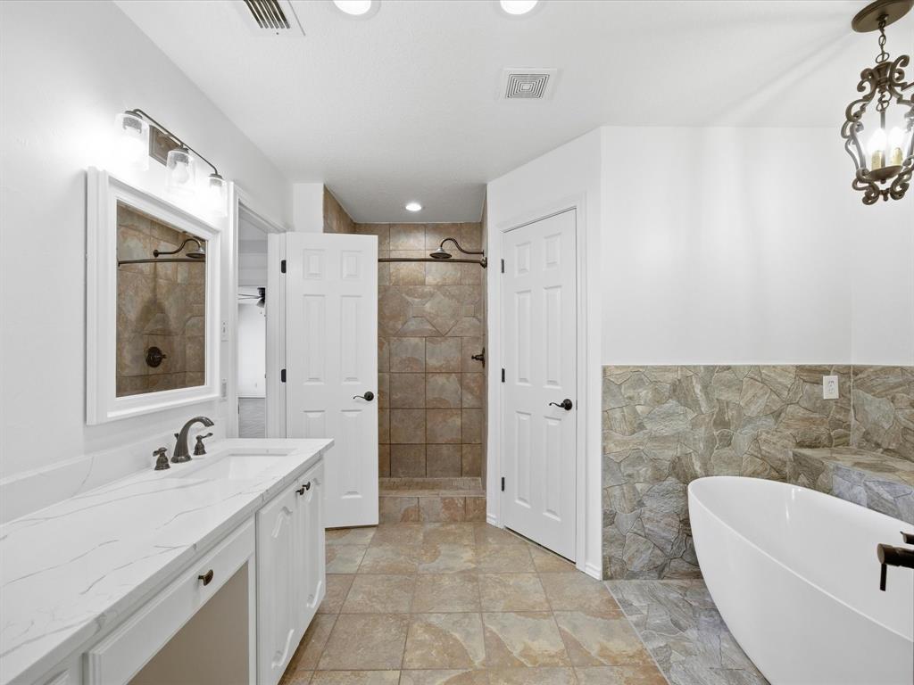 Collinsworth - Residential