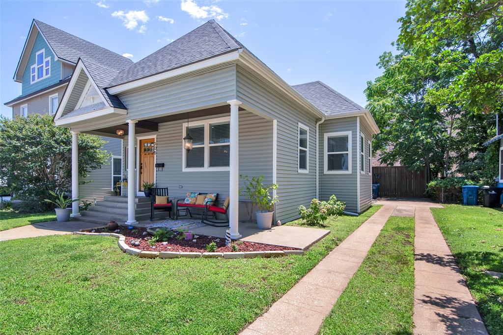 506 W Woodard Street