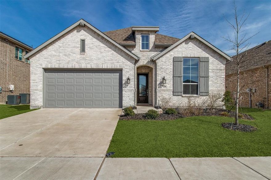 Highland Home's finest! This stunning 4 bed, 2.5 bath home is full of gorgeous finishes and impressive upgrades like rich hardwoods, gleaming granite, stainless steel appliances, bay windows in primary bedroom, extended patio, and much more! Not a 'builder grade' home. Perfect for any and every family! Open floor plan, neutral colors, 12-ft ceilings, oversized windows, large kitchen island. Located in peaceful neighborhood with community pool, and close to major roads.