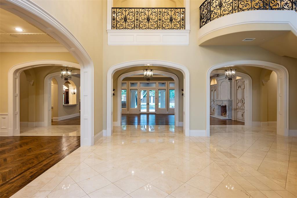 Roxbury Grove - Residential