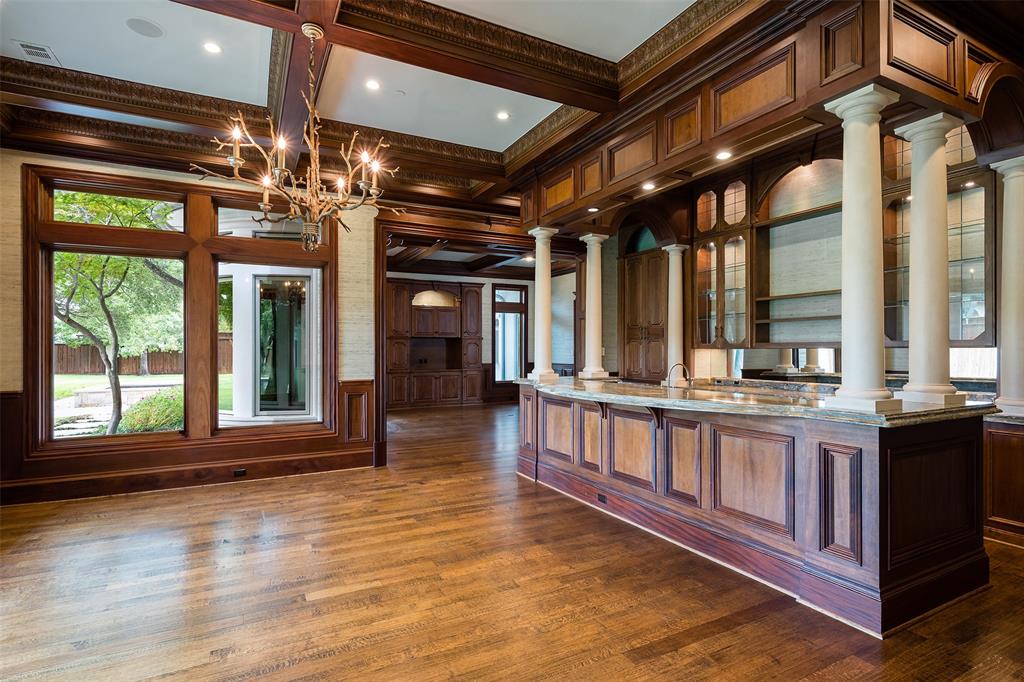 Roxbury Grove - Residential