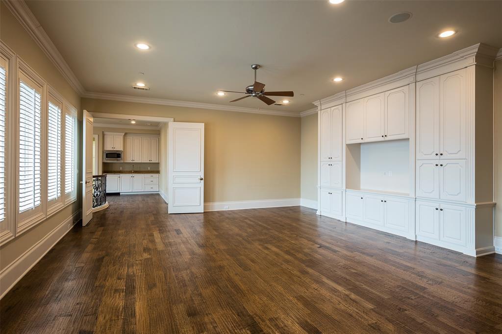 Roxbury Grove - Residential