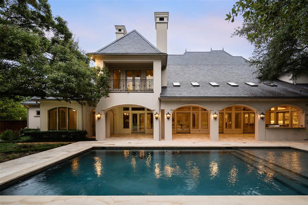 Roxbury Grove - Residential