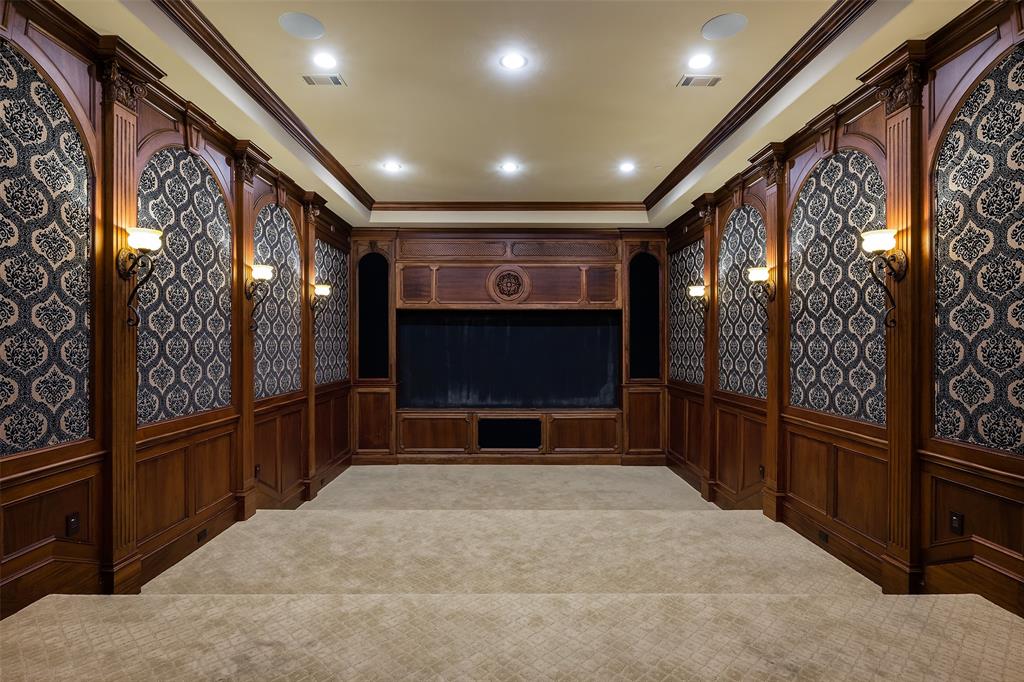 Roxbury Grove - Residential