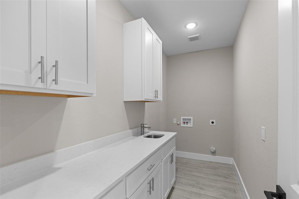 Oak Trail Shores Sec F - Residential