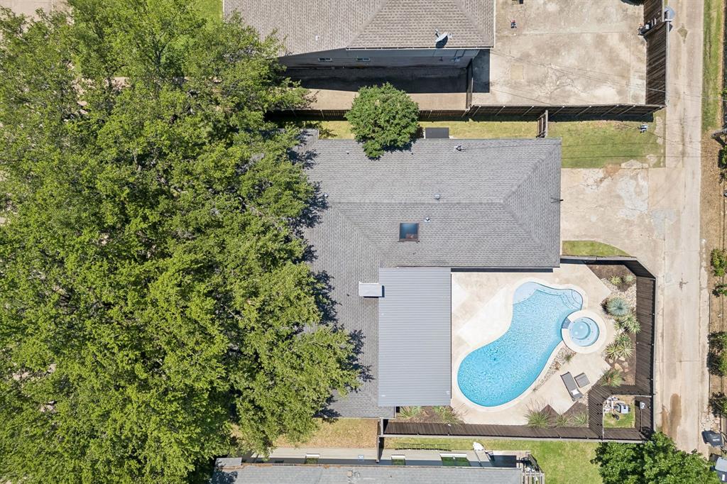 Williams Caruth - Residential