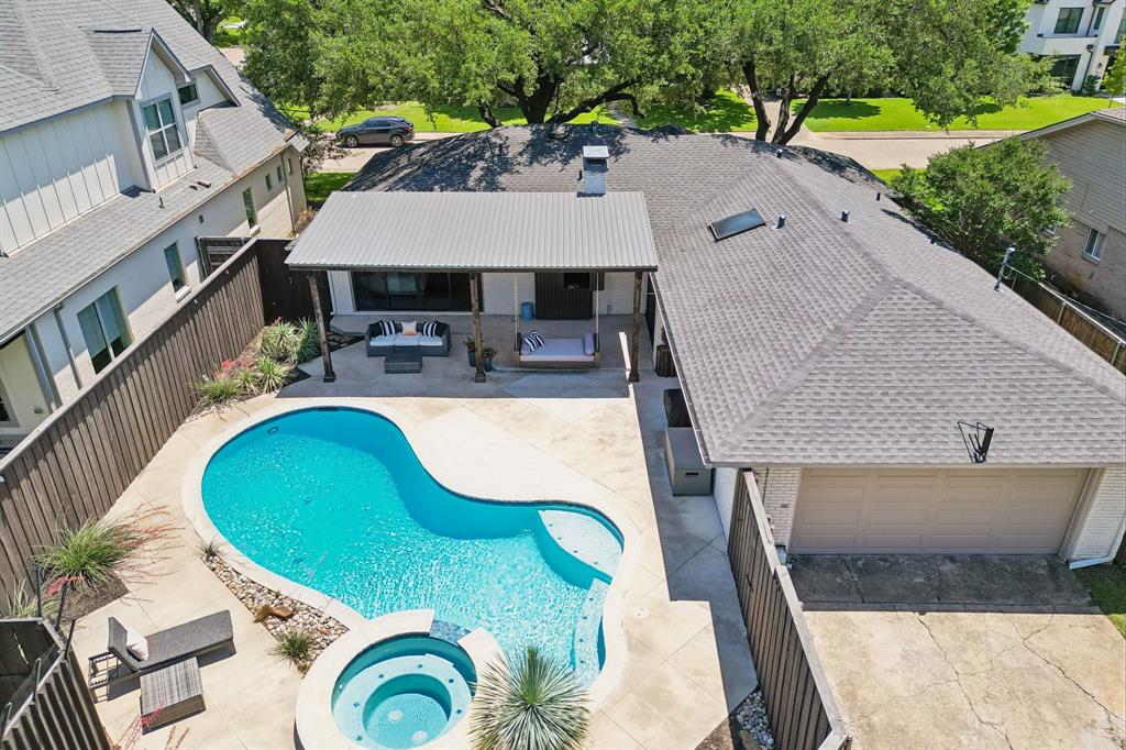 Williams Caruth - Residential