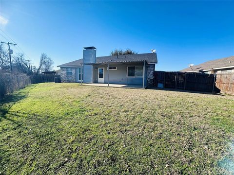 Tiny photo for 2128 Cay Court, Irving, TX 75060 (MLS # 21176314)