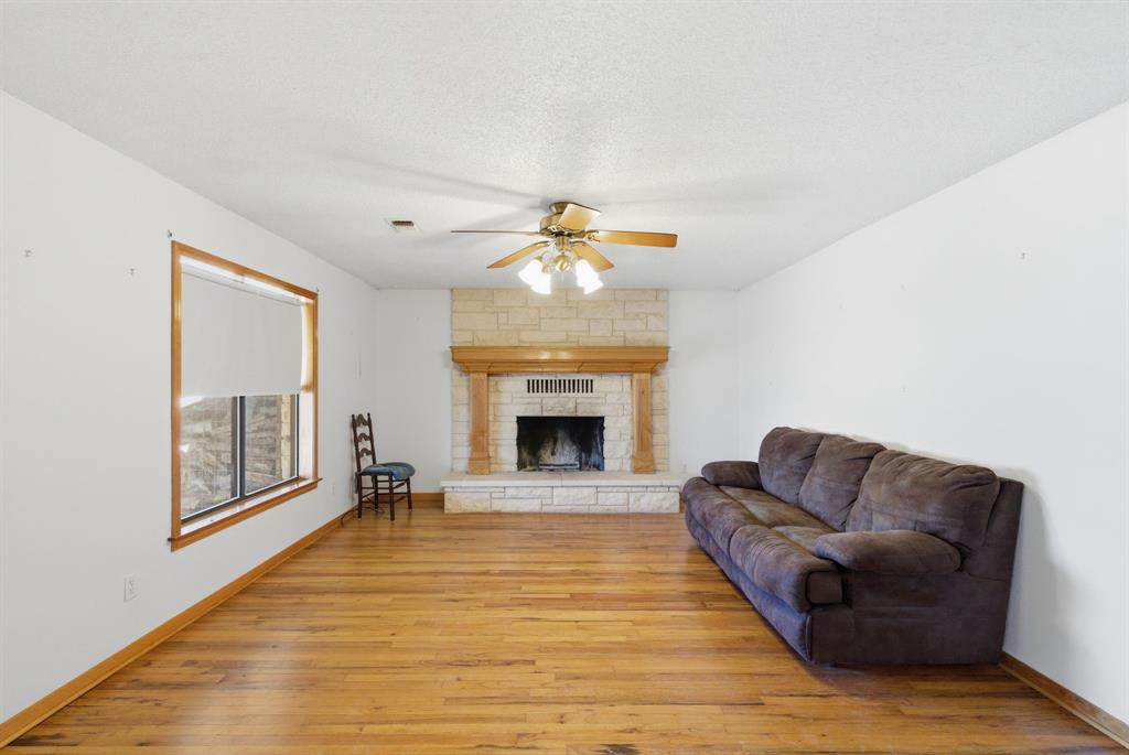 Mclennan Csl 368 - Farm