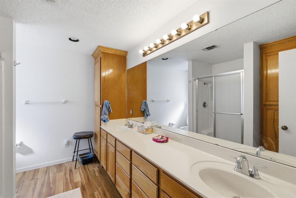 Mclennan Csl 368 - Farm