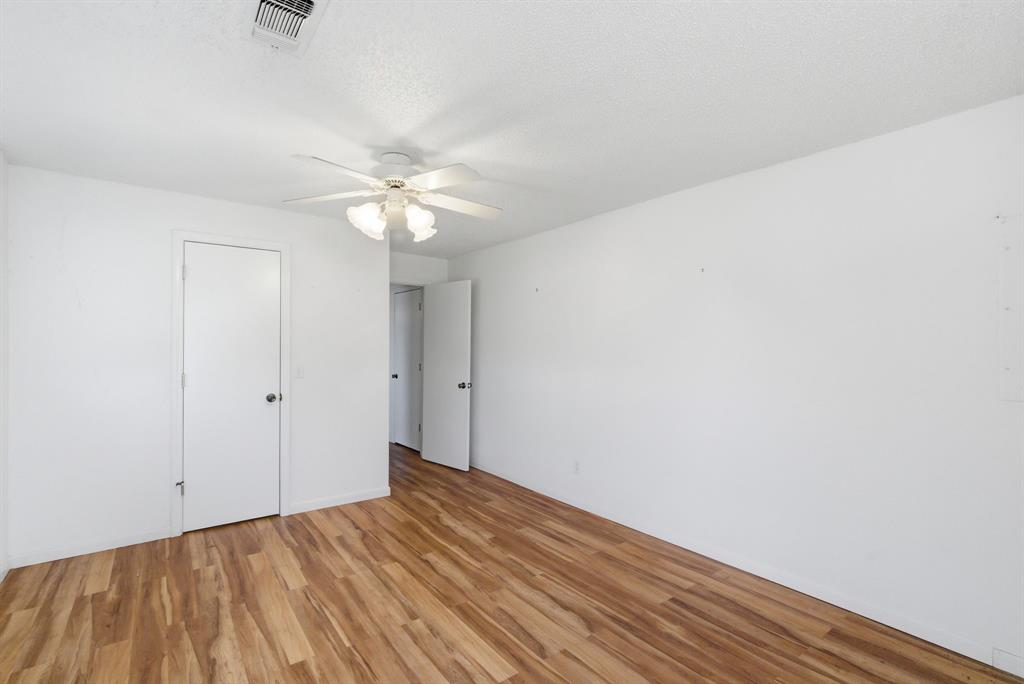 Mclennan Csl 368 - Farm