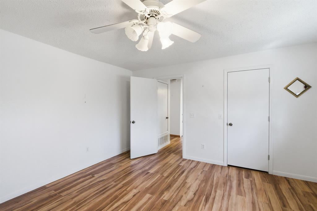 Mclennan Csl 368 - Farm