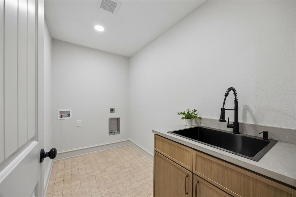 Fairview Farms First Sec - Residential