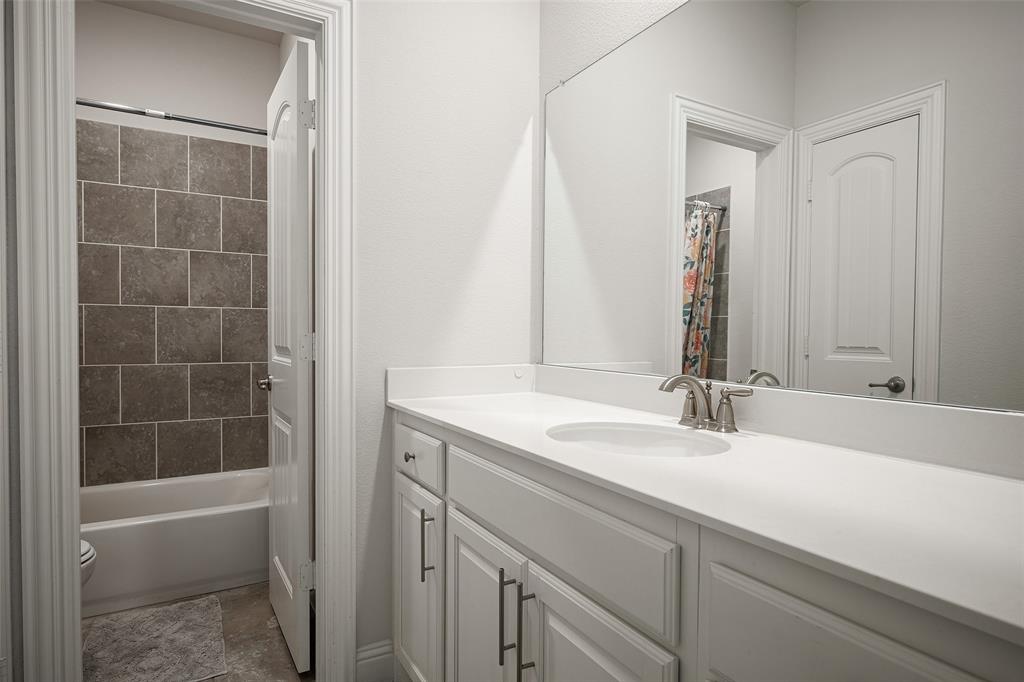 Hunters Cove - Residential Lease