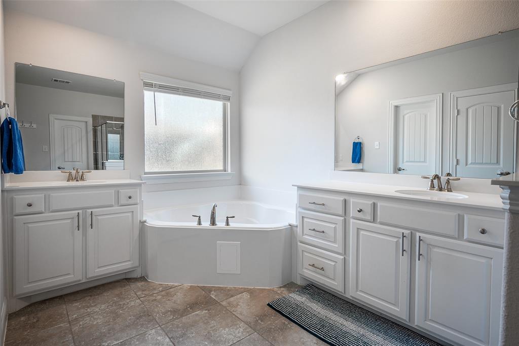 Hunters Cove - Residential Lease