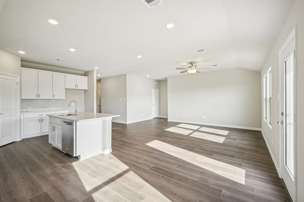 9537 Rattlesnake Trail