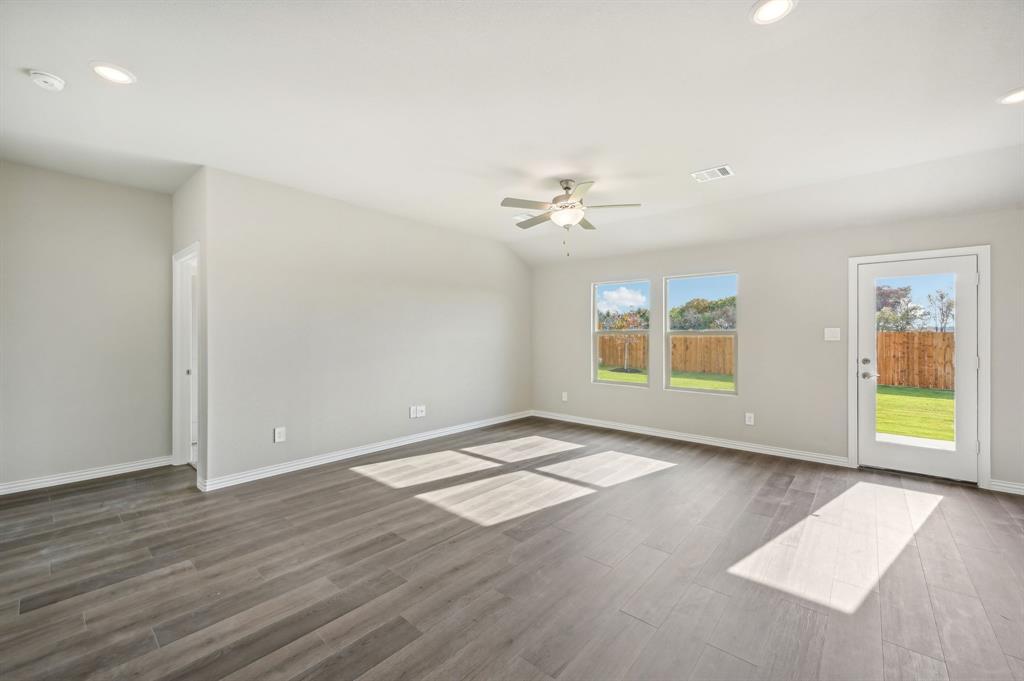 9537 Rattlesnake Trail