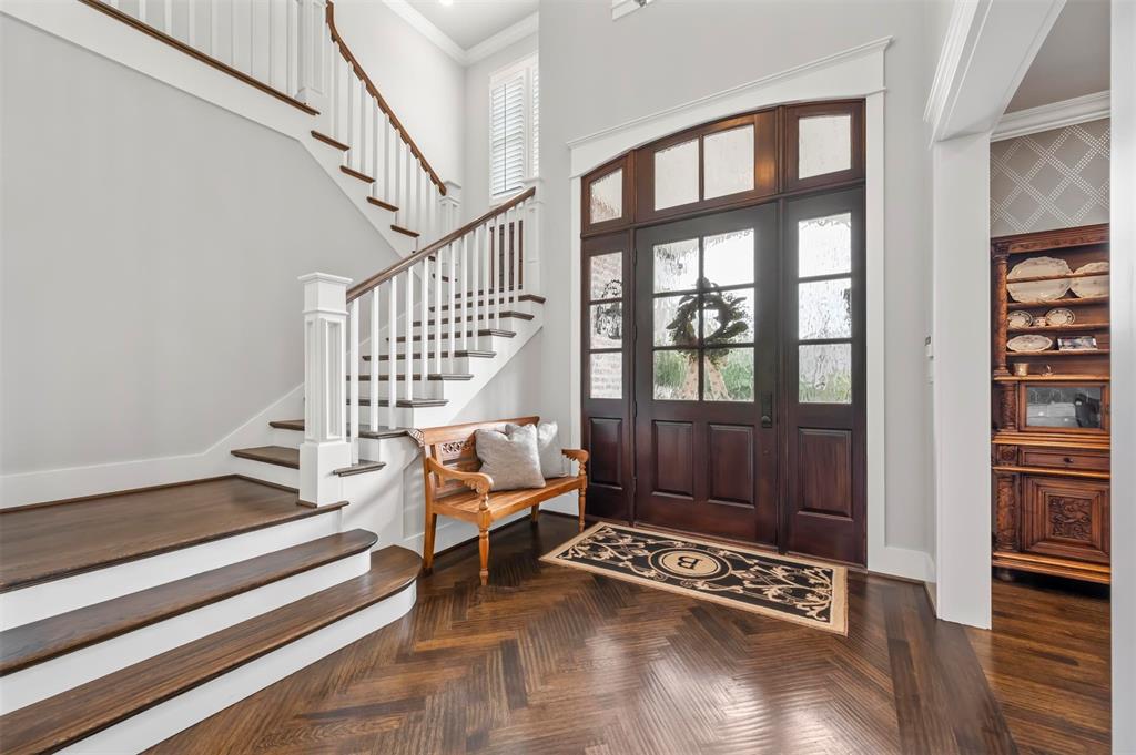 6611 Dartbrook Drive