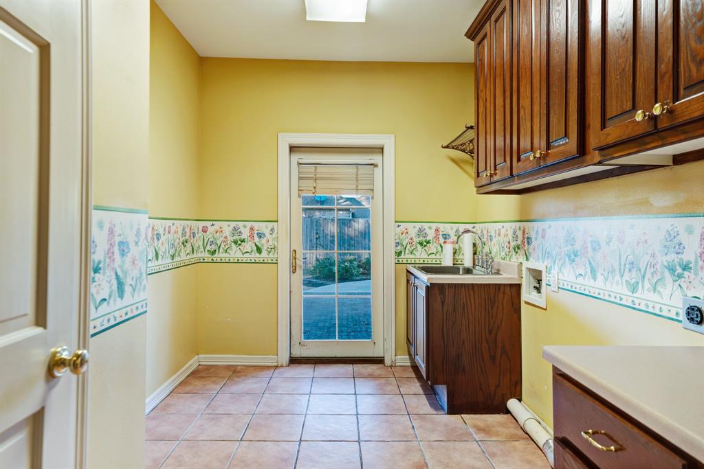 Oak Creek #7 - Residential