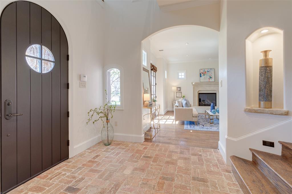 Walnut Hill Rdg Add - Residential