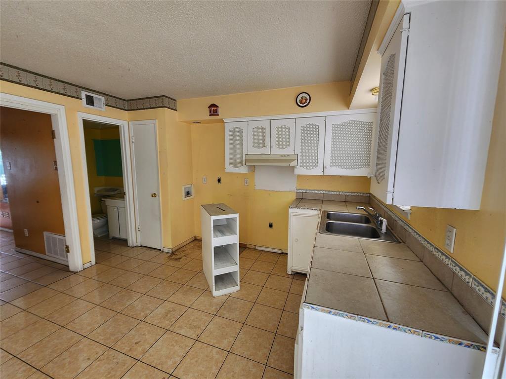 Townhouse Condominiums - Residential