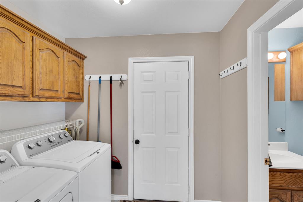 Tecumseh Park Estates #4 - Residential