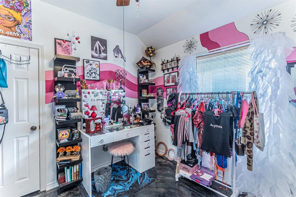 Lakehill Court Add - Residential