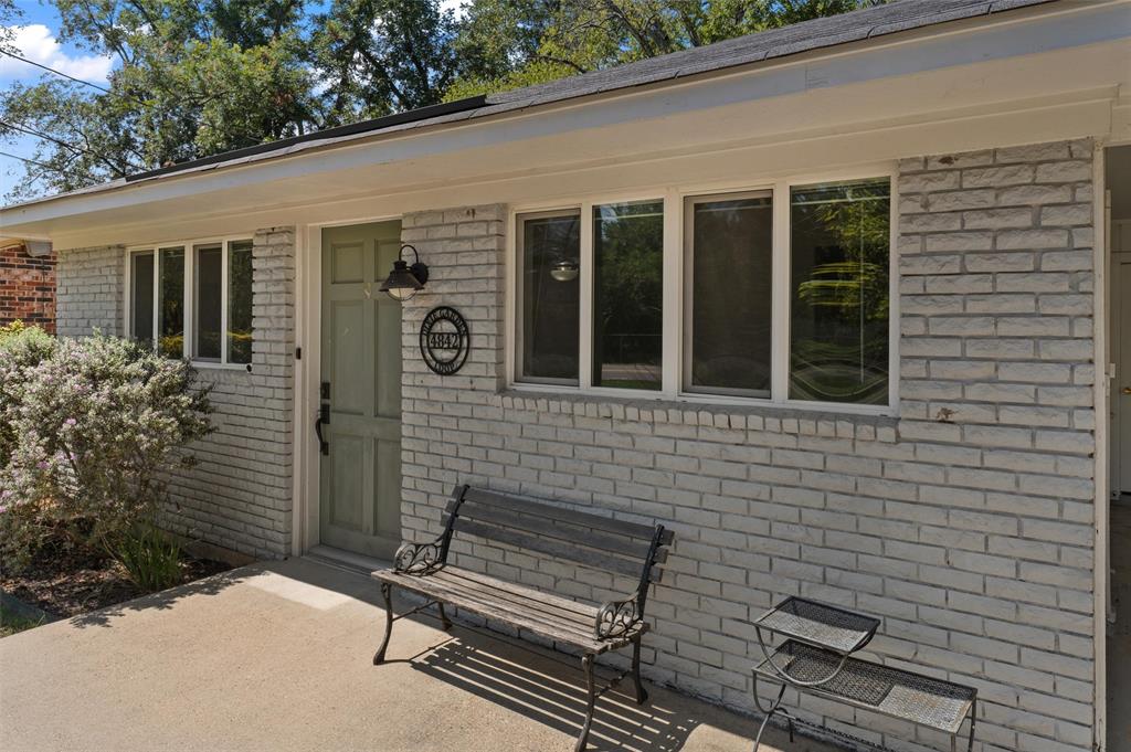 4842 Dixie Garden Loop
