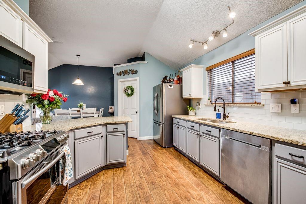 Creek Crossing Estates - Residential