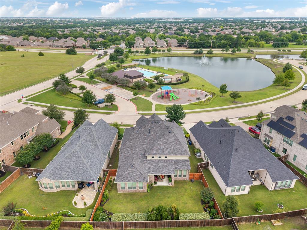 121 Lantana Lane