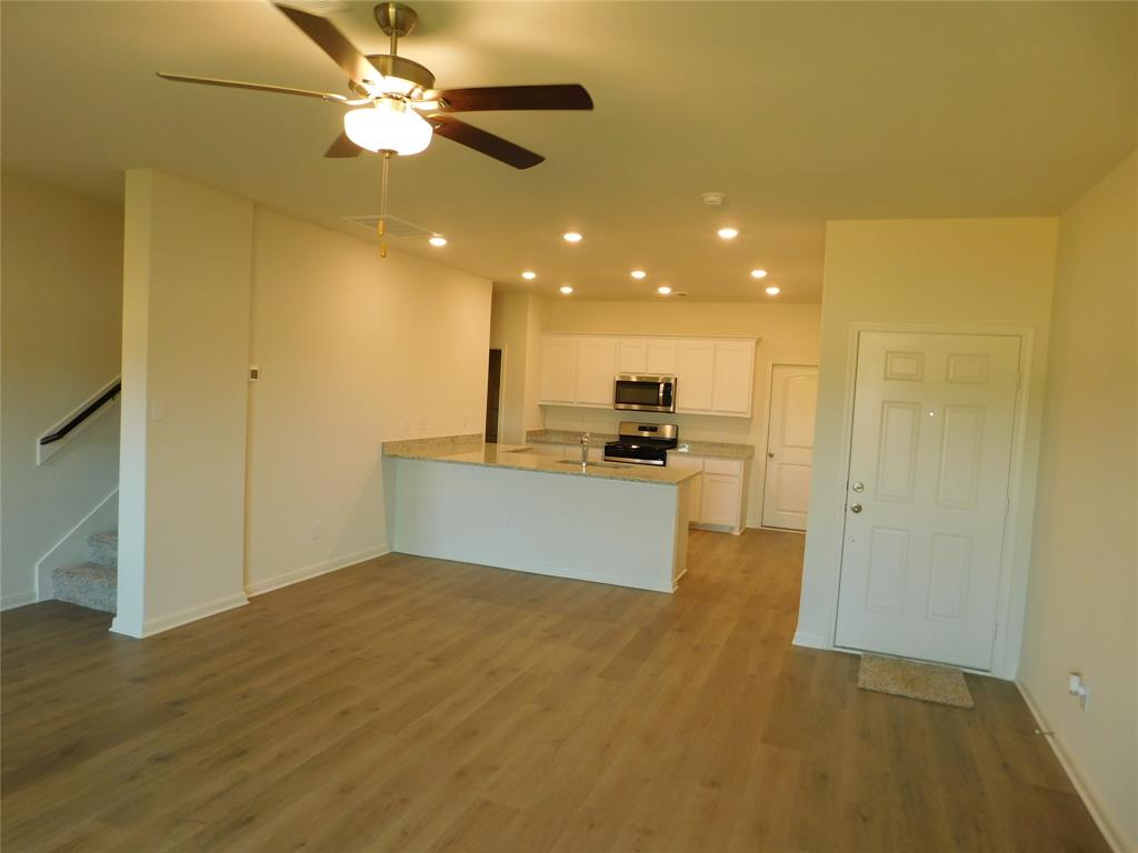 South Park Meadows - Residential Lease