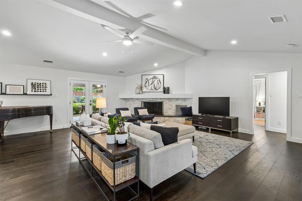9515 Robin Meadow Drive