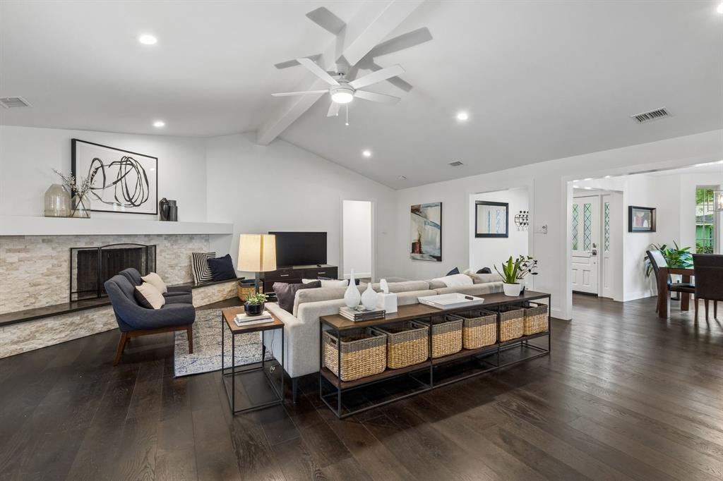 9515 Robin Meadow Drive