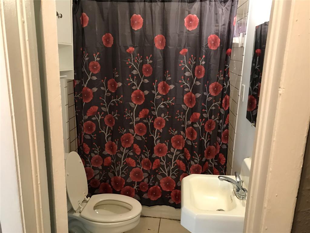 Richardsons Second Add - Residential Lease