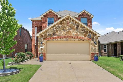 Photo of 8805 Deadwood Lane, Aubrey, TX 76227 (MLS # 21243856)