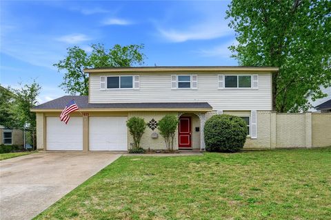 2823 Ermine Way Farmers Branch TX 75234