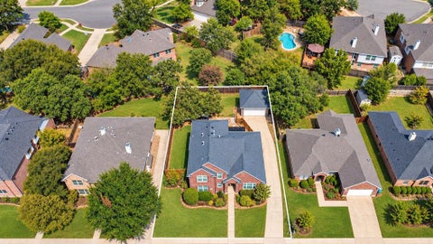 Tiny photo for 1517 Buena Vista Drive, Denton, TX 76210 (MLS # 21395630)
