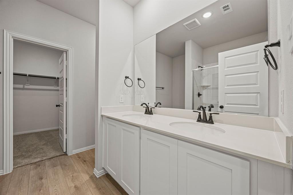 Kings Way - Residential Lease