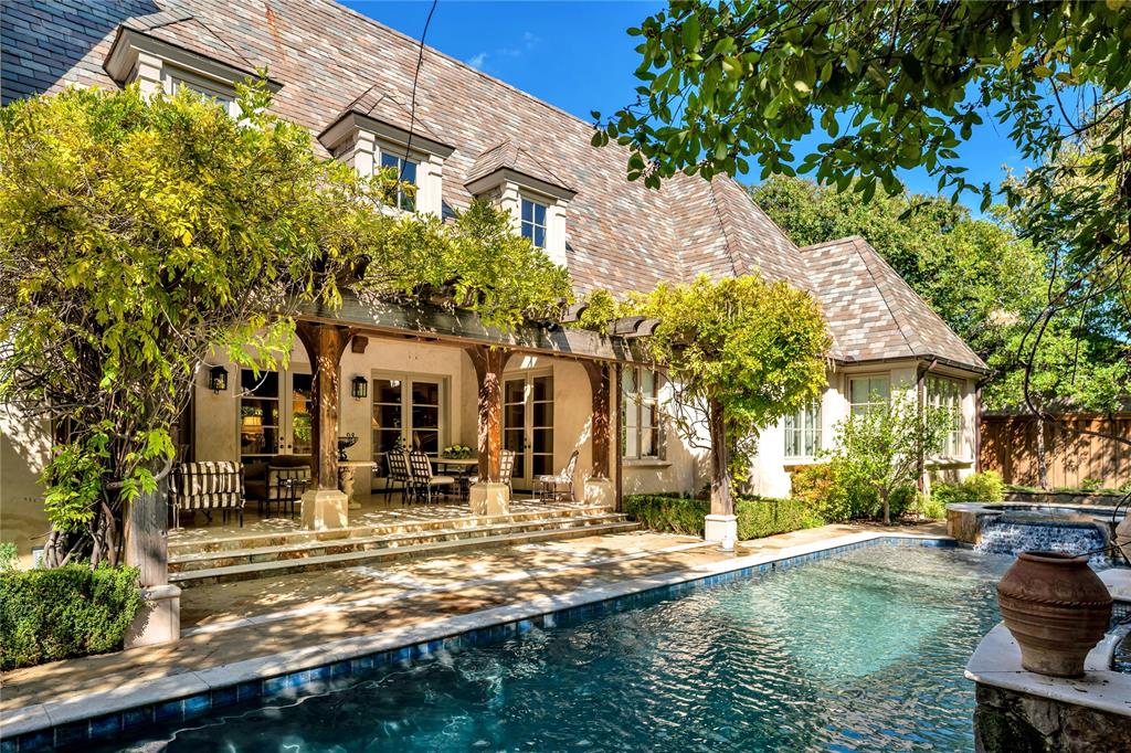 Stefani - Residential