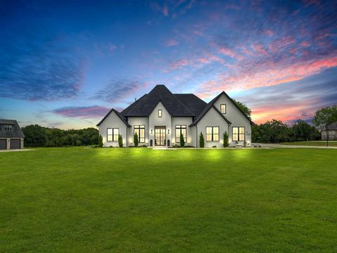 2000 Meadow Bend Court Aledo TX 76008